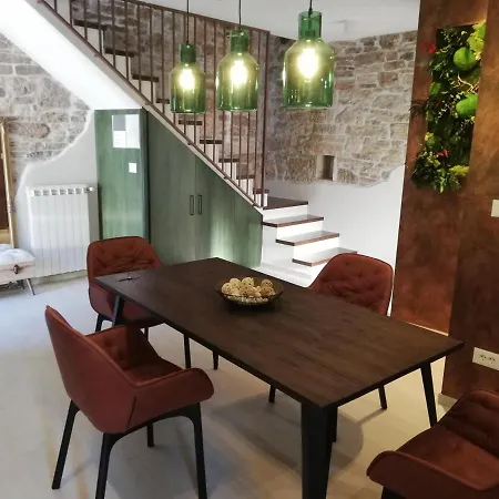 Appartamento Pisino**** 70m2, 2+2 Pazin